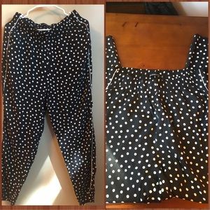 2 for $20 Abercrombie black pants with white dots